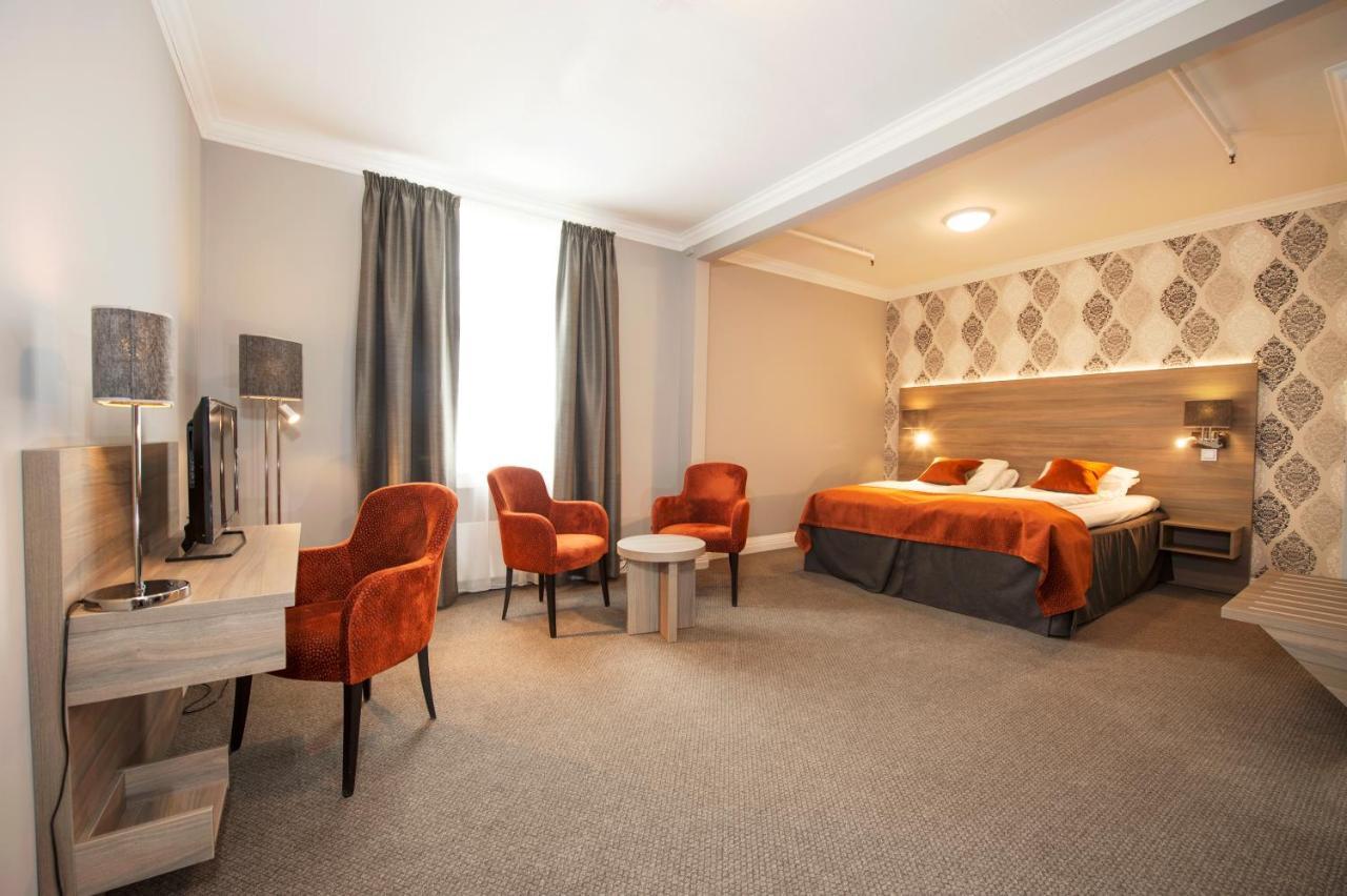 Dr. Holms Hotel ไยโล ภายนอก รูปภาพ